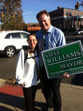 Heavy Last Day Schedule for Huntington Mayoral Campaign Steve Williams campaigns on Marshall campus